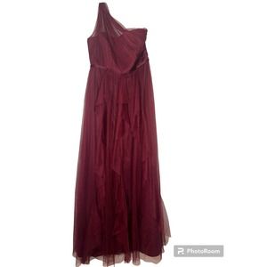 White by Vera Wang Bobbin Net One Shoulder Flange Bridesmaid Dress size 12